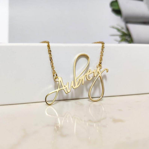 Curlicue Plated Name Necklace