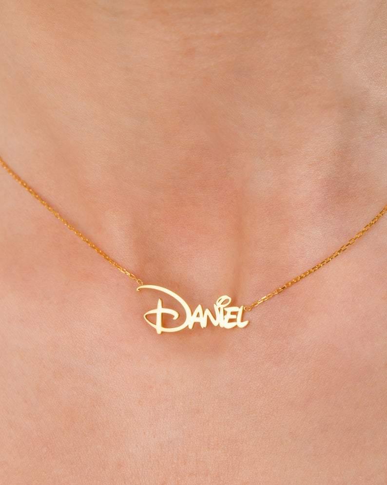 Dazzy Name Pendant - Lavstra